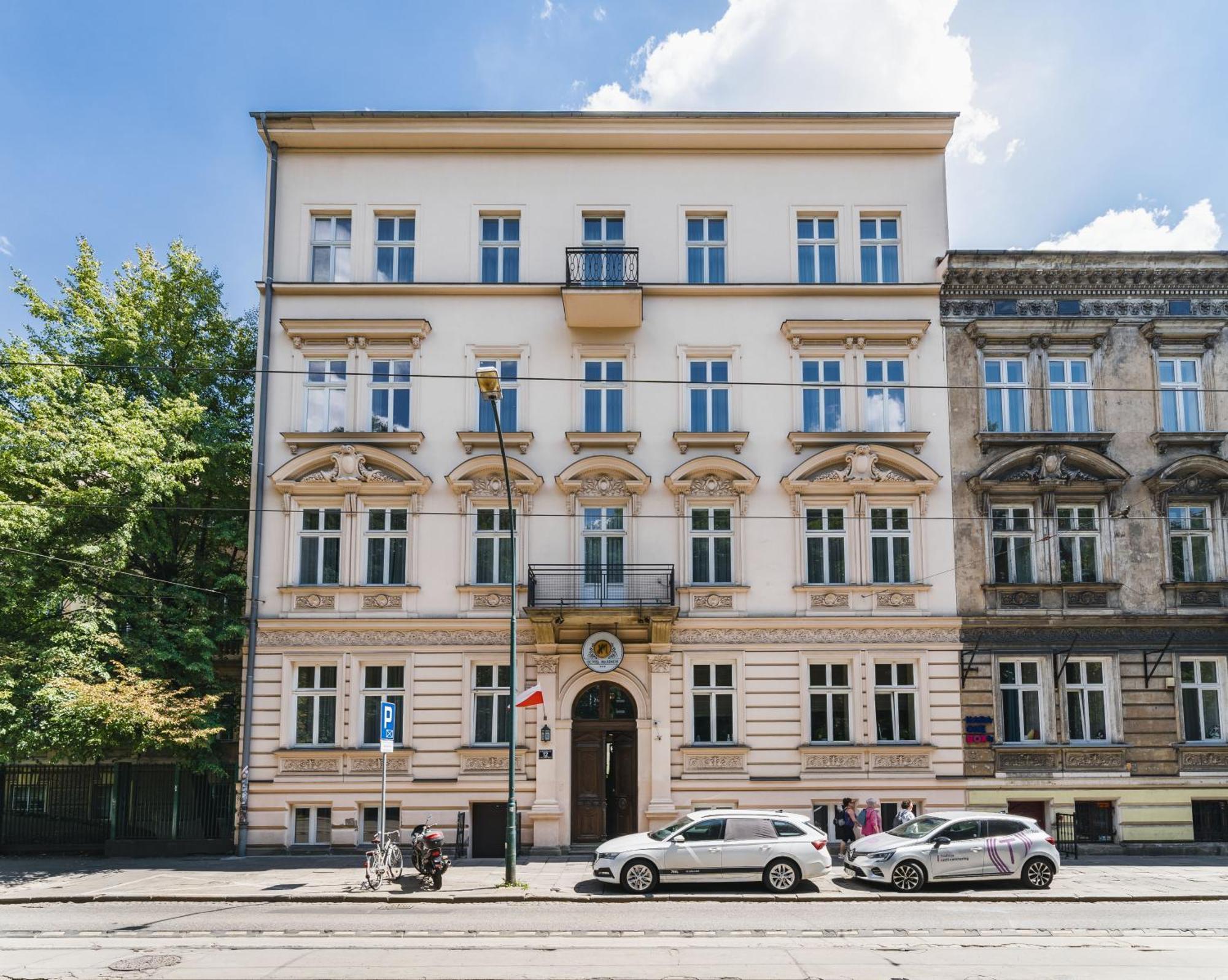 Апартаменти Old Town Luxe Retreat - King Bed - Steps To Main Square Краків Екстер'єр фото